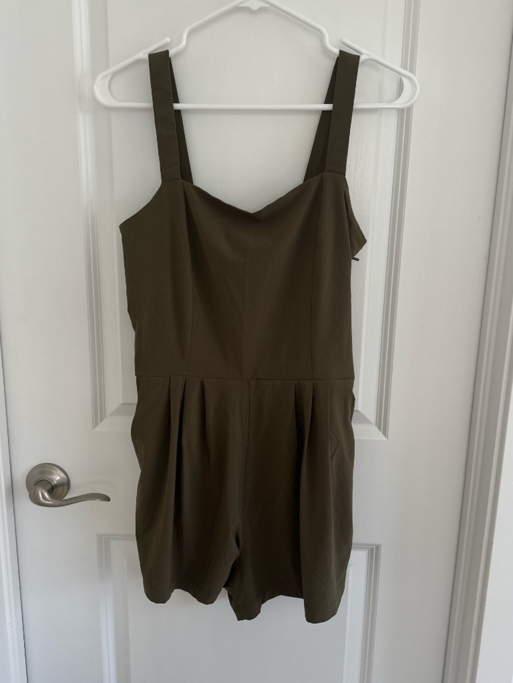 Vuori Villa Romper - Picture 2 of 3